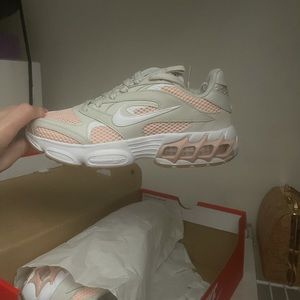 Brand new Nike Zoom Air Fire